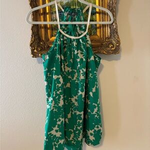 Kristin Davis Green & White Floral Top